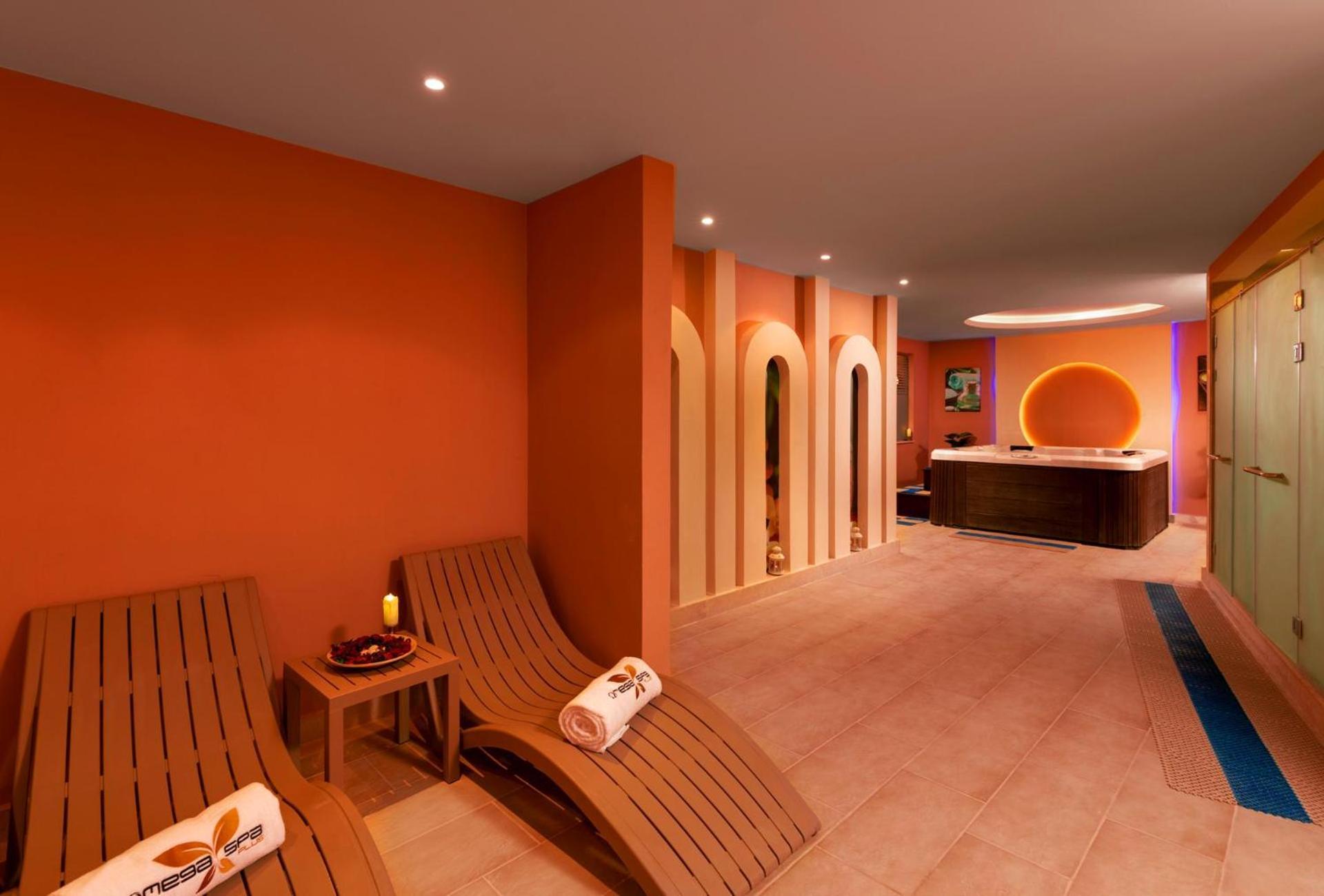 Pickalbatros Laguna Vista Aqua Park Sharm el Sheikh Esterno foto A modern spa
